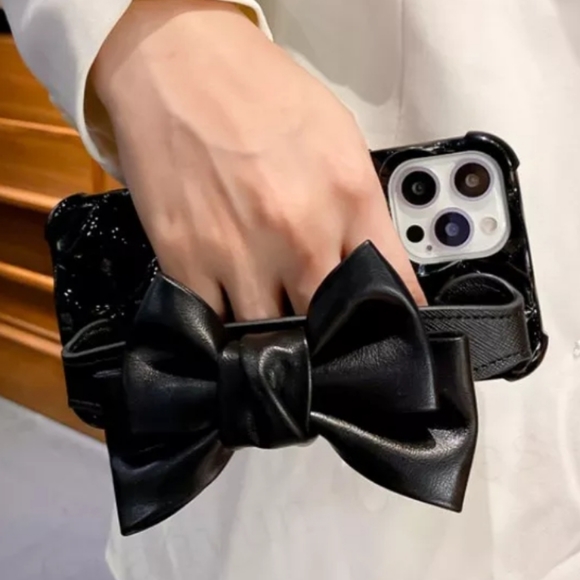 Samsung s22 plus case - Picture 3 of 3